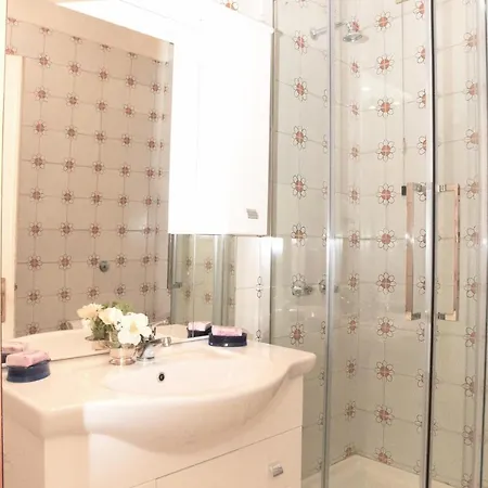 Rent In - Torino House شقة *